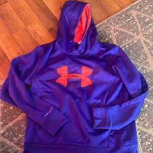 Under Amour sweatshirt
